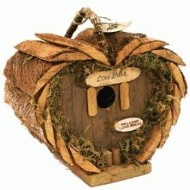 Rustic Wood Heart-Shaped Birdhouse With “Love Shack” Plaque Sign 7.75″