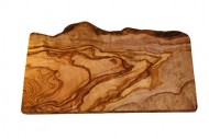 Cucina Priolo – Unique Natural Handcrafted Olive Wood Rustic Cutting Board
